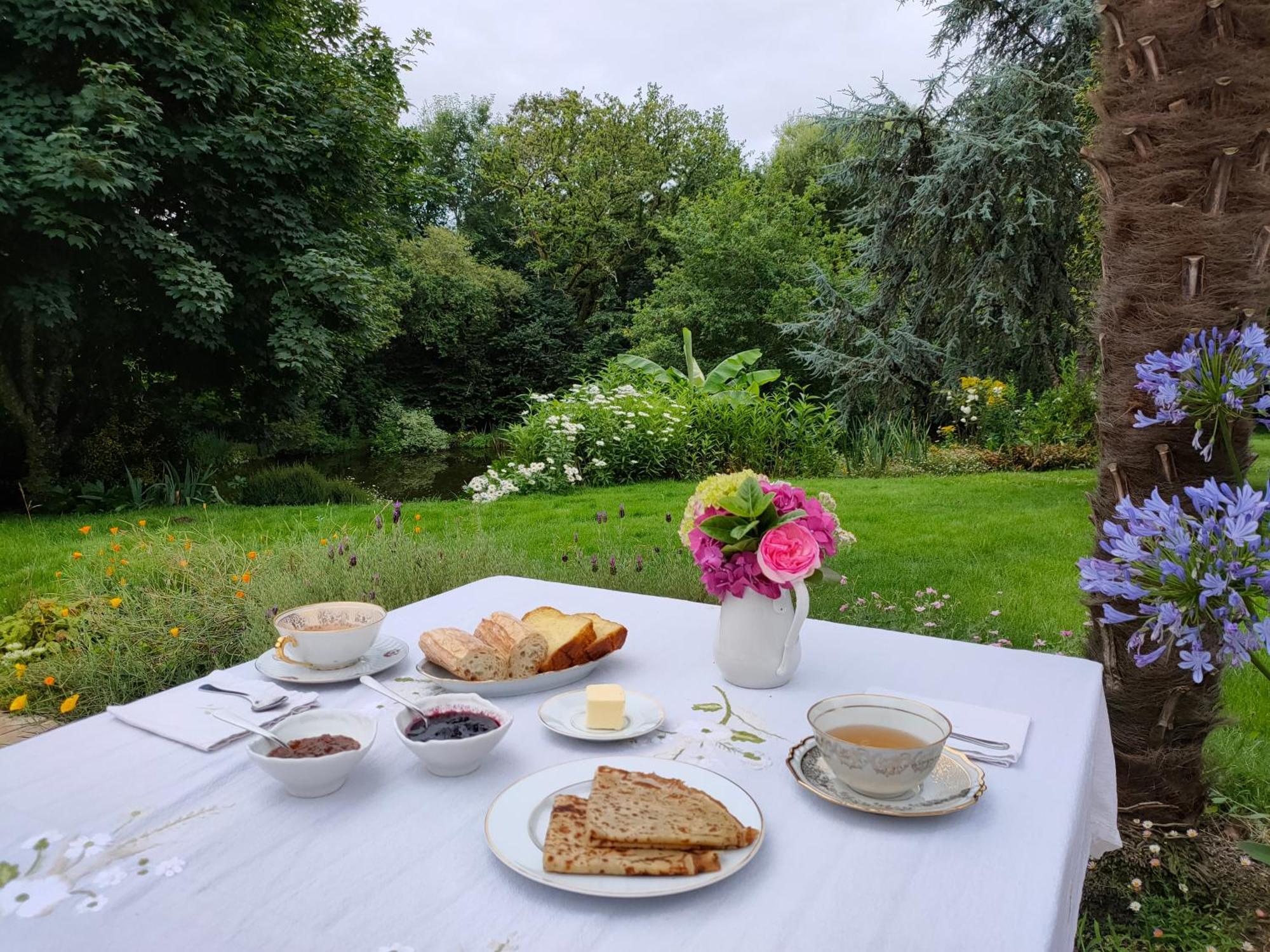 Chez Sophie Bed and Breakfast Plescop Eksteriør billede